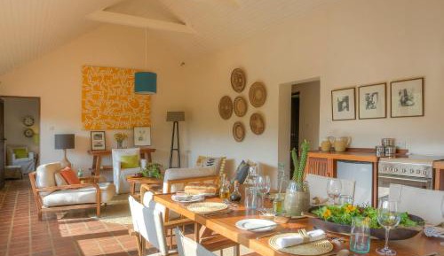 Stable Cottage (Minimum 4 Guests)