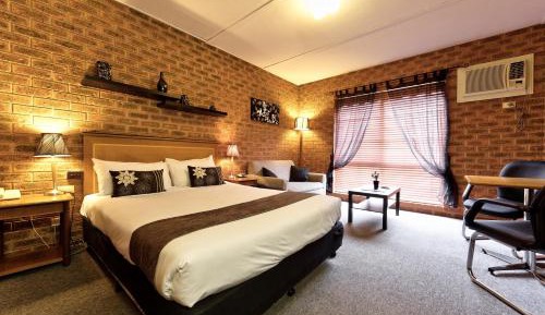 Queen Room