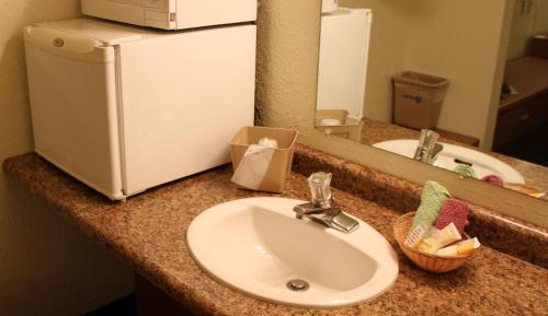 Deluxe Family Suite