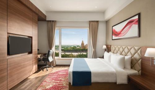 Superior King Room (Non-Smoking) - Book & Unlock Exclusive Discounts