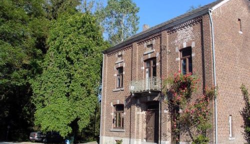 Six-Bedroom House