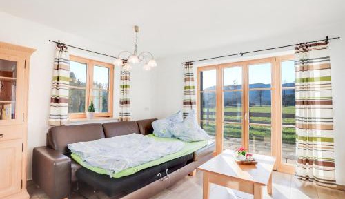Superior One-Bedroom Apartment