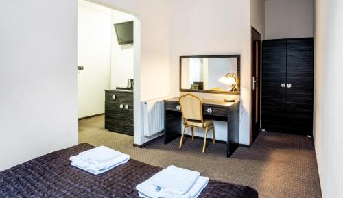 Studio with Sofa Bed