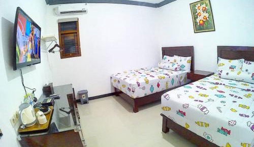 Deluxe Double Room (2 Adults + 1 Child)