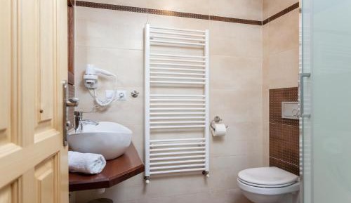 Family Room with Garden View