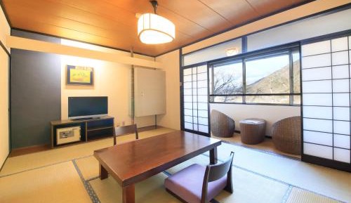 Standard Family Room