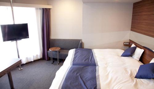 Hollywood Twin Room - Non-Smoking