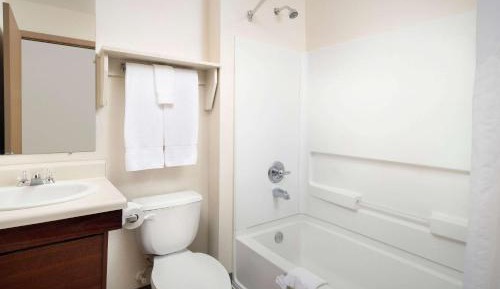 Double Room with Two Double Beds - Non-Smoking