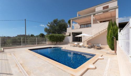 Deluxe Villa