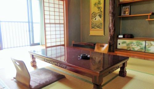 Japanese-Style Room