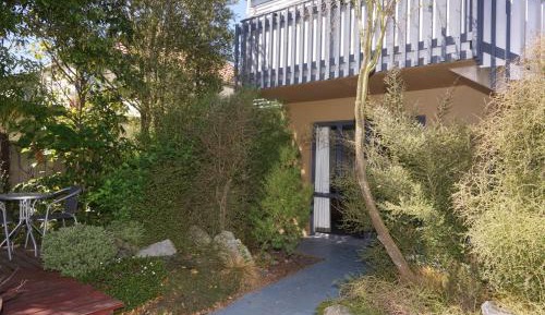 Two-Bedroom Apartment with Spa Bath