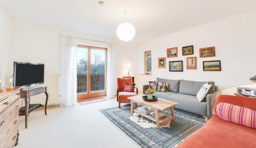 Three-Bedroom Superior Apartment
