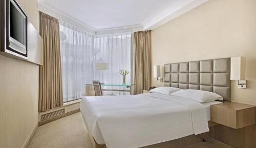 7 Nights Stay - Suite
