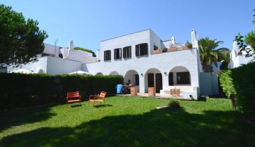 Three-Bedroom Townhouse