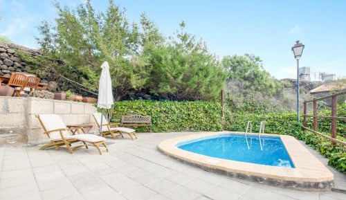 Villa with Sea View