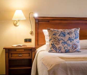 Double Room with Mountain View