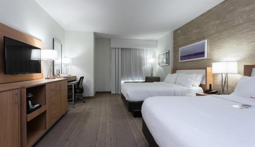 Queen Room with Two Queen Beds - Non-Smoking