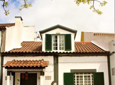 Three-Bedroom Townhouse