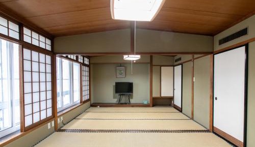 Japanese-Style Room with Shared Bathroom - Non-Smoking