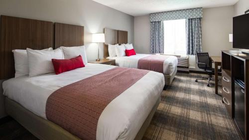Queen Room with Two Queen Beds