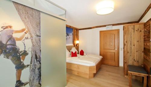 Double Room with Mountain View