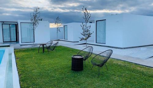 Apartment with Terrace