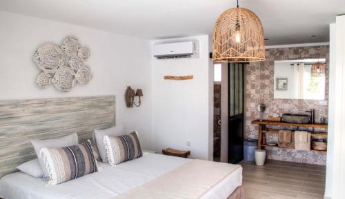 Double Room with Pool View