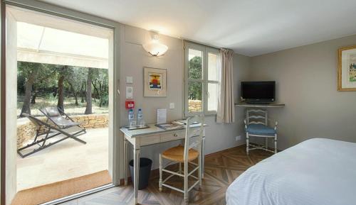 Double Room with Terrace