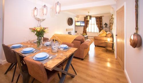 Three-Bedroom Cottage