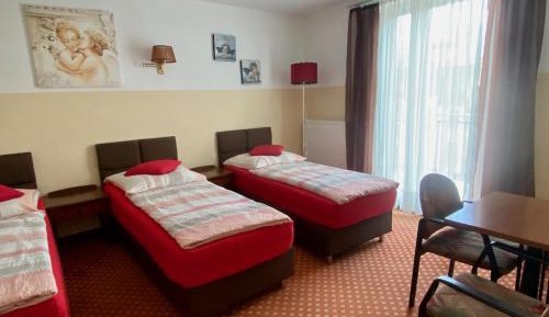 Triple Room with Shared Bathroom