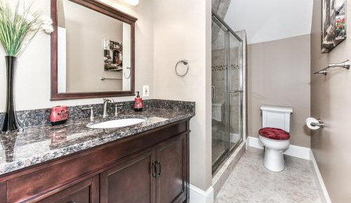Single Room with Private Bathroom