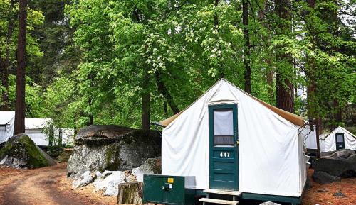 Unheated Tent 2T
