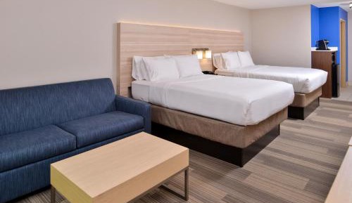 Suite with Two Queen Beds