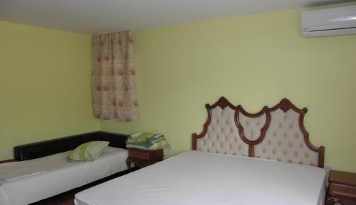 Standard Family Room