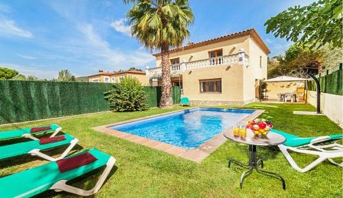 Villa with Private Pool