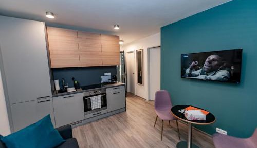 Apartment (4 Adults)