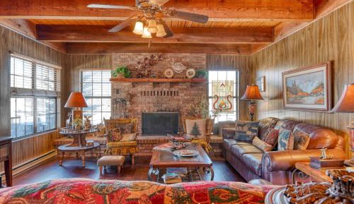 Four bedroom holiday home 