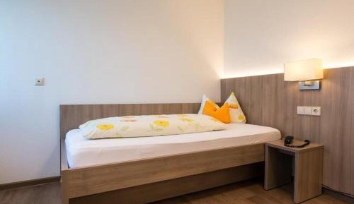 Single Room with Terrace
