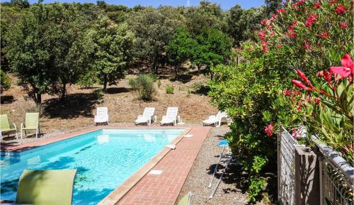 Three-Bedroom Holiday Home 