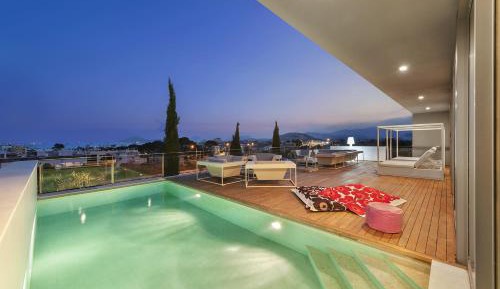 Villa with Sea View