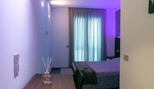 Deluxe Double Room with Shower
