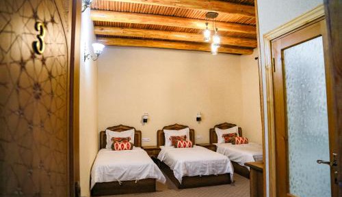 Triple Room with Bathroom