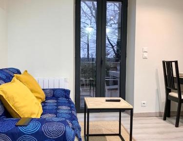 Studio with Terrace