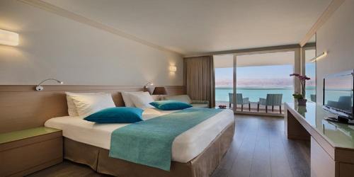 Deluxe Double Room with Balcony- Sea View