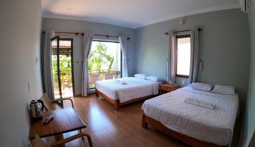 Quadruple Room with Balcony