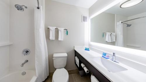 Suite with Two Beds - Non-Smoking