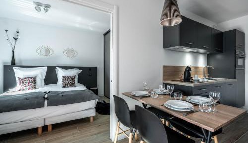 Superior Apartment