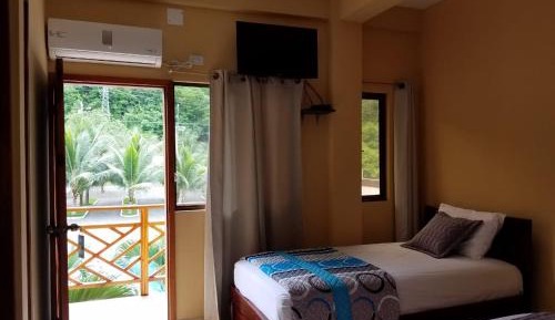 Comfort Triple Room