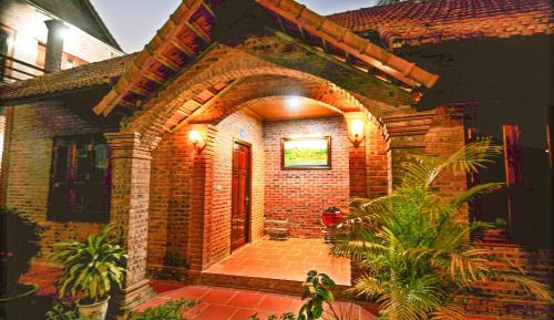 Family Room with Garden View