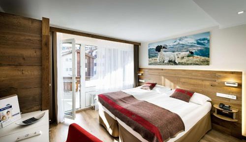 Classic Double Room with Balcony / Terrace